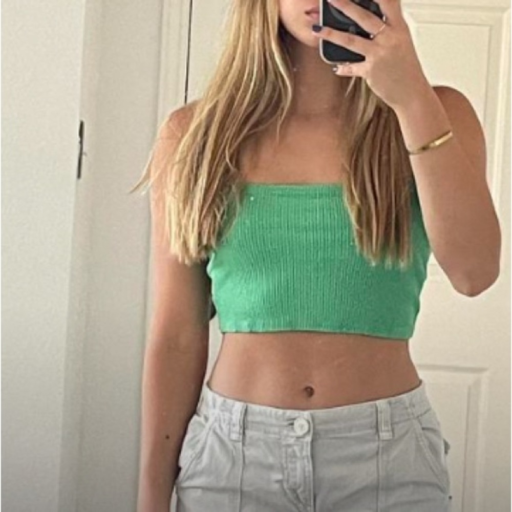 Green crop top